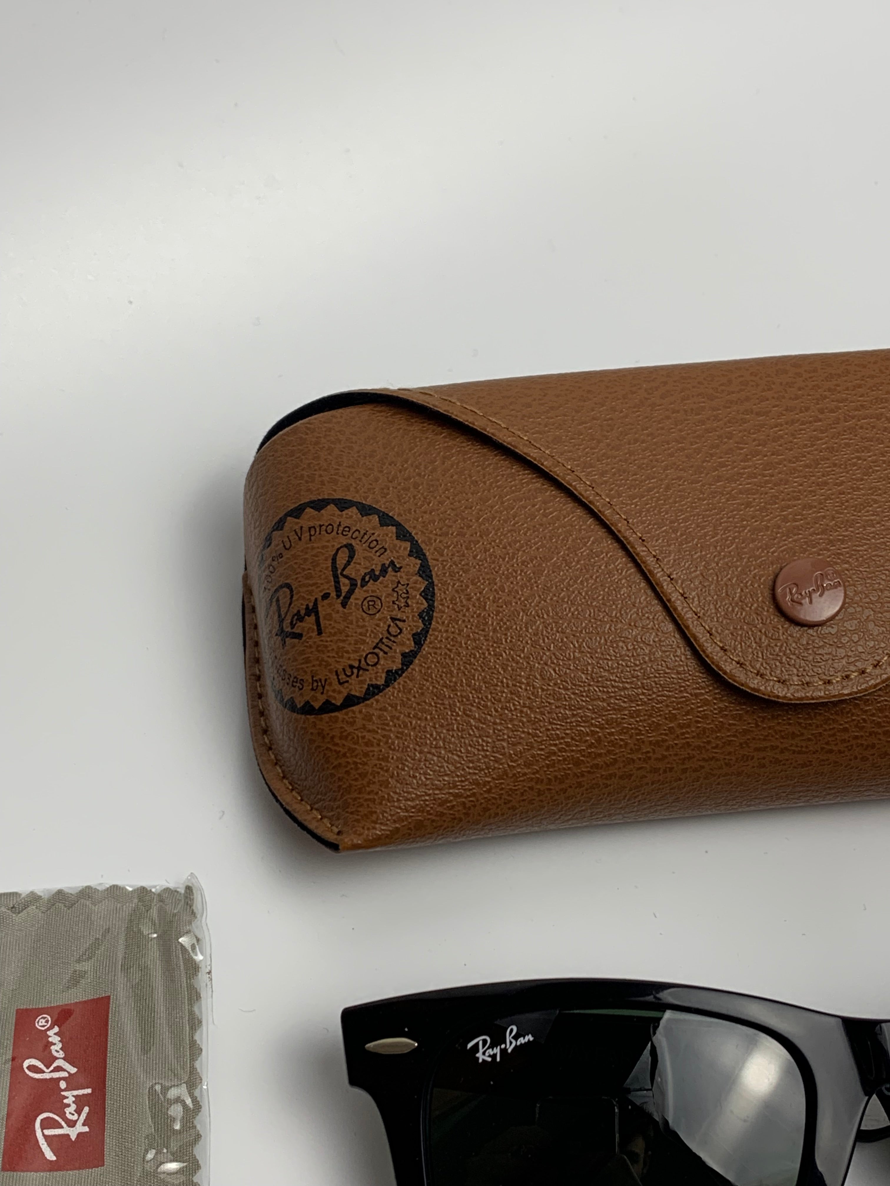 Óculos Ray-Ban Wayfarer Black RB2140 50-22